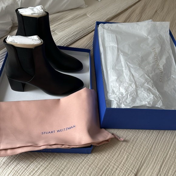NWT Stuart Weitzman Booties - Picture 4 of 4